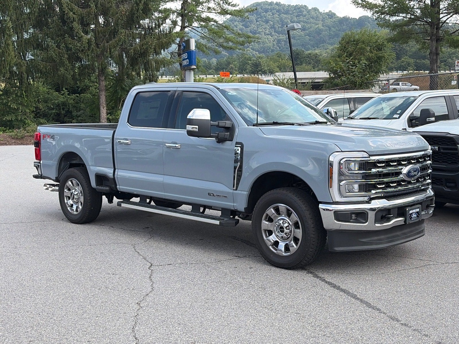 2026 Ford Super Duty F-250 SRW LARIAT