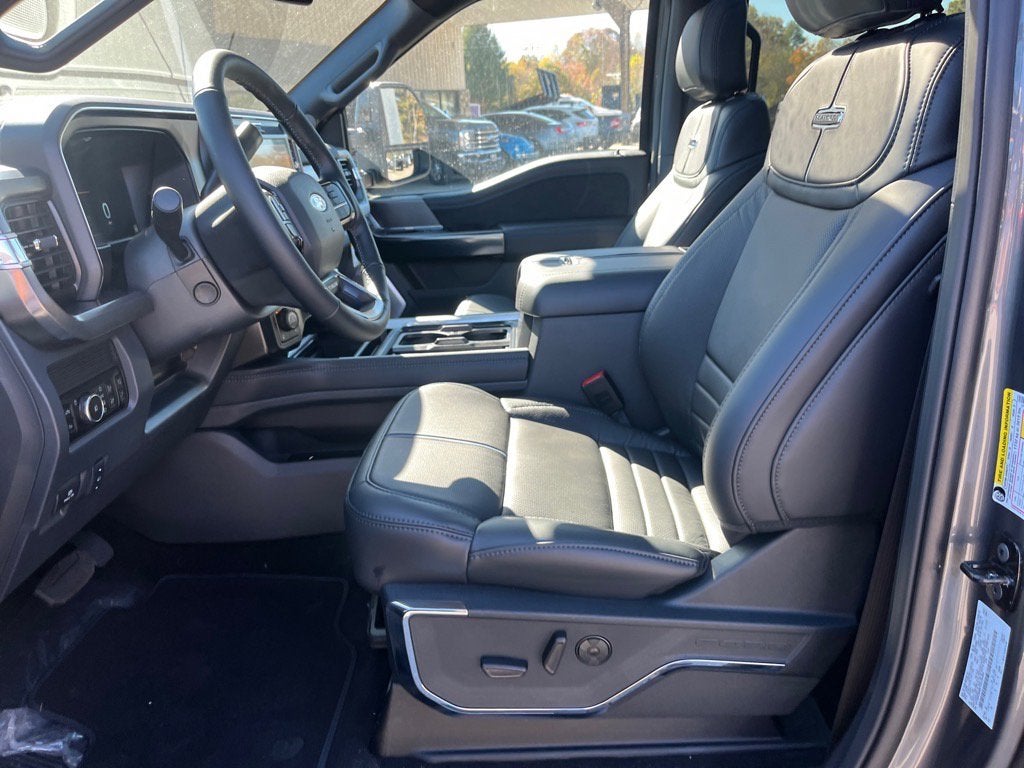 2026 Ford Super Duty F-350 SRW Platinum