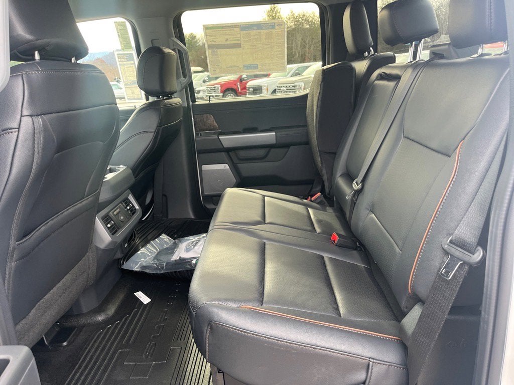 2026 Ford Super Duty F-350 SRW LARIAT