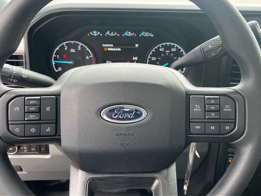 2026 Ford Super Duty F-350 SRW XLT