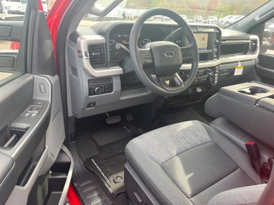 2026 Ford Super Duty F-350 SRW XLT